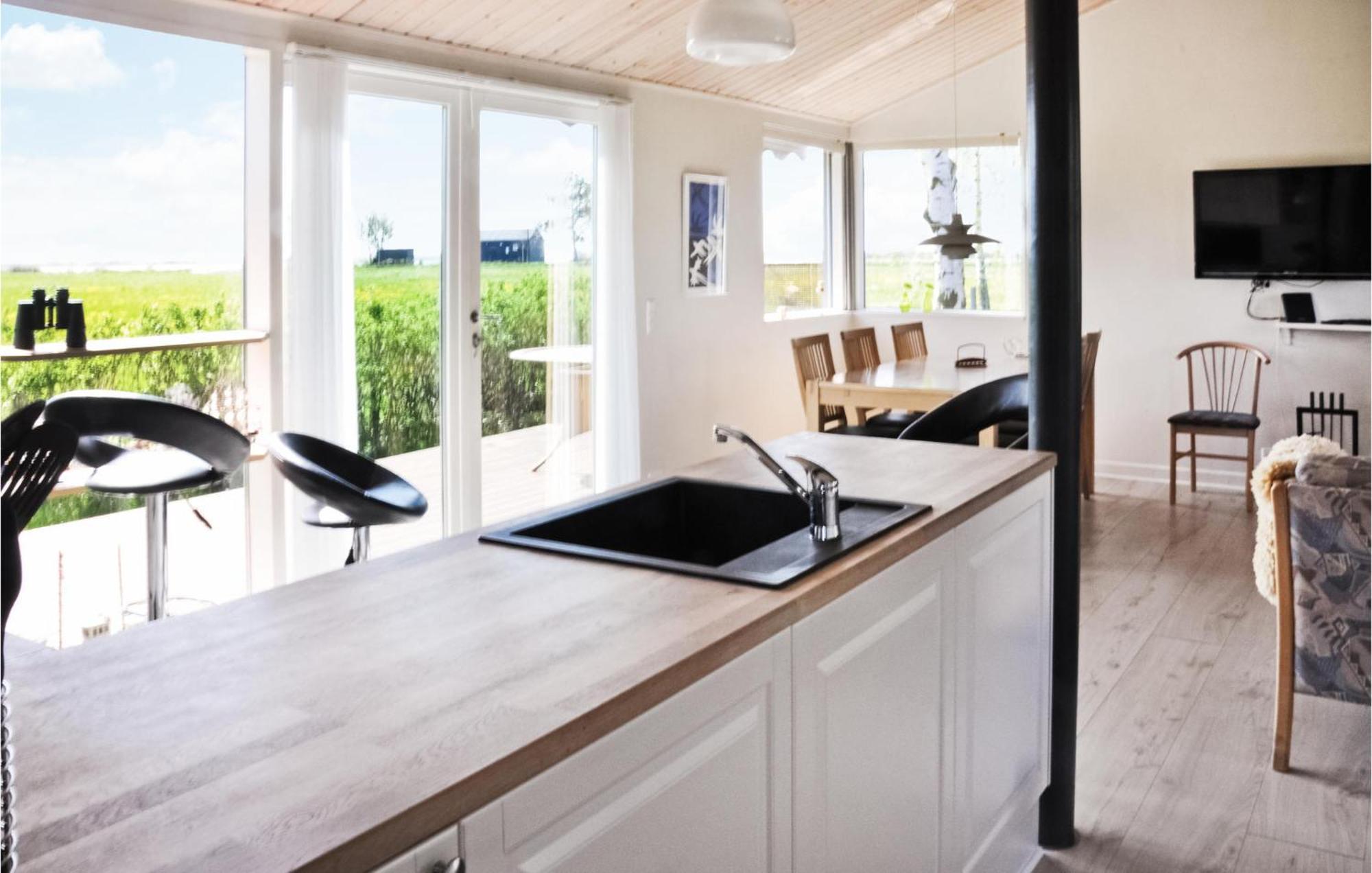 Cozy Home In Otterup With Kitchen 外观 照片